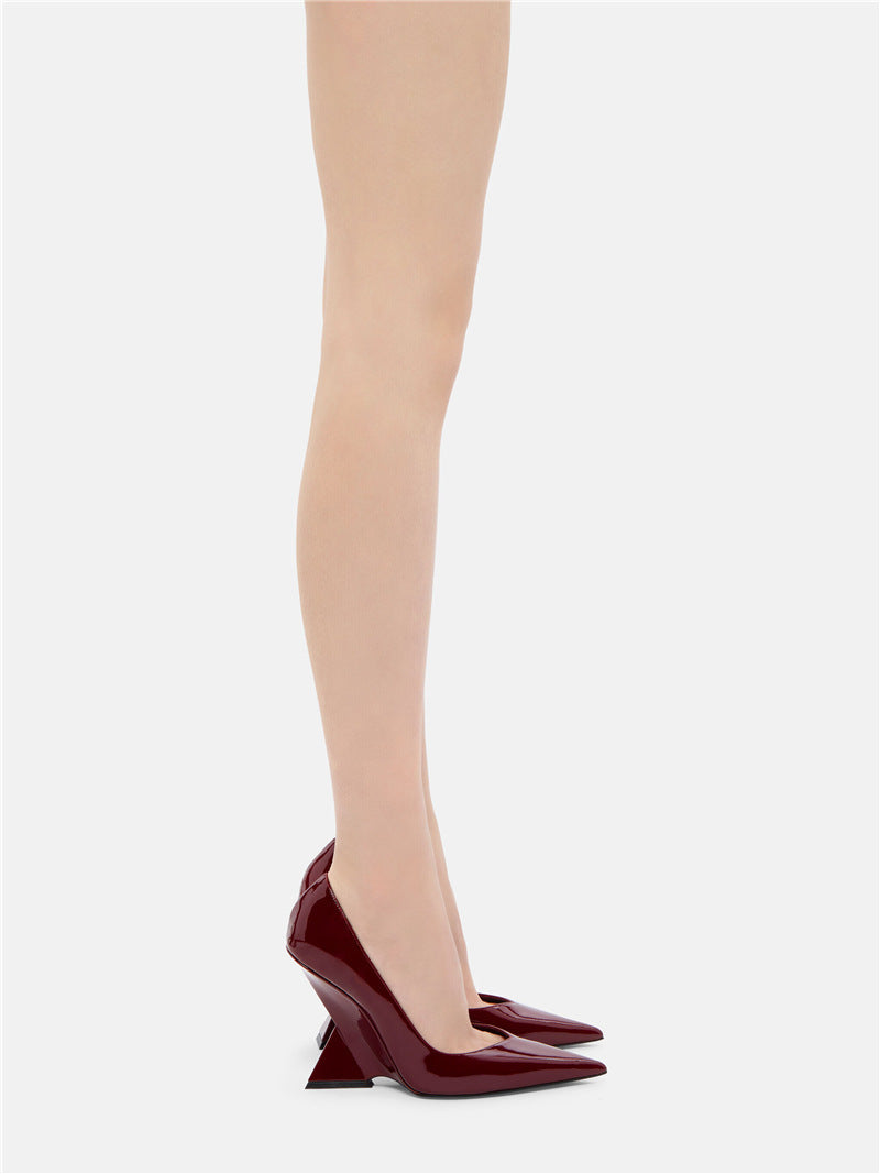 New High Heel Chunky Heel Patent Leather Low-cut Pointed Toe Shoes