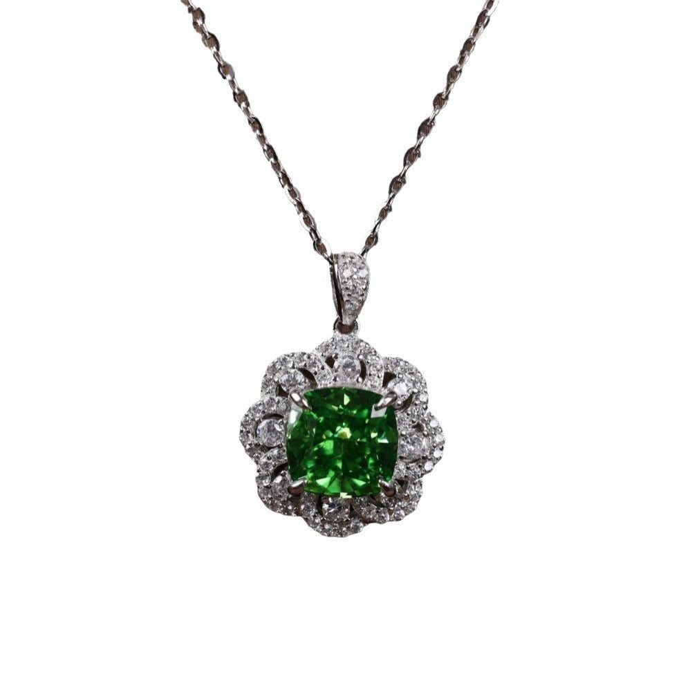 S925 Emerald Pendant Light Luxury High-grade Necklace