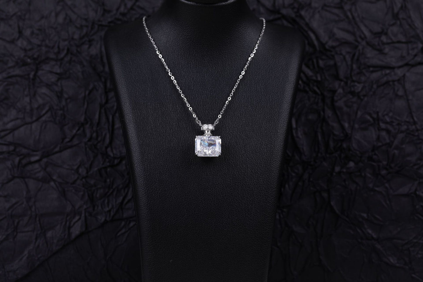 S925 Geometric Pendant High-grade Fashion Necklace