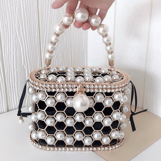 Women's Ins Bucket Bag Versatile Diagonal Pearl Bag