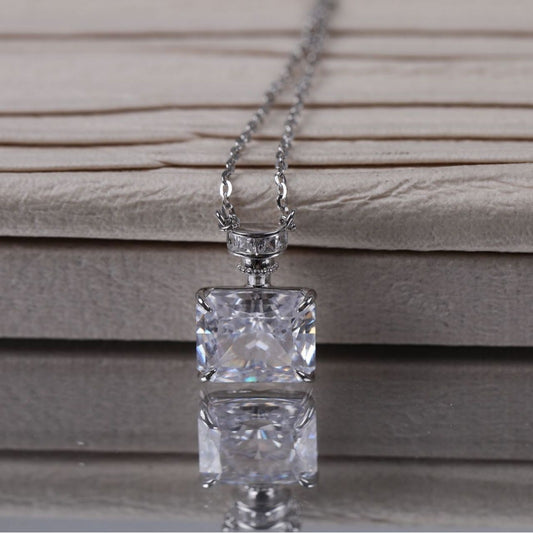 S925 Geometric Pendant High-grade Fashion Necklace