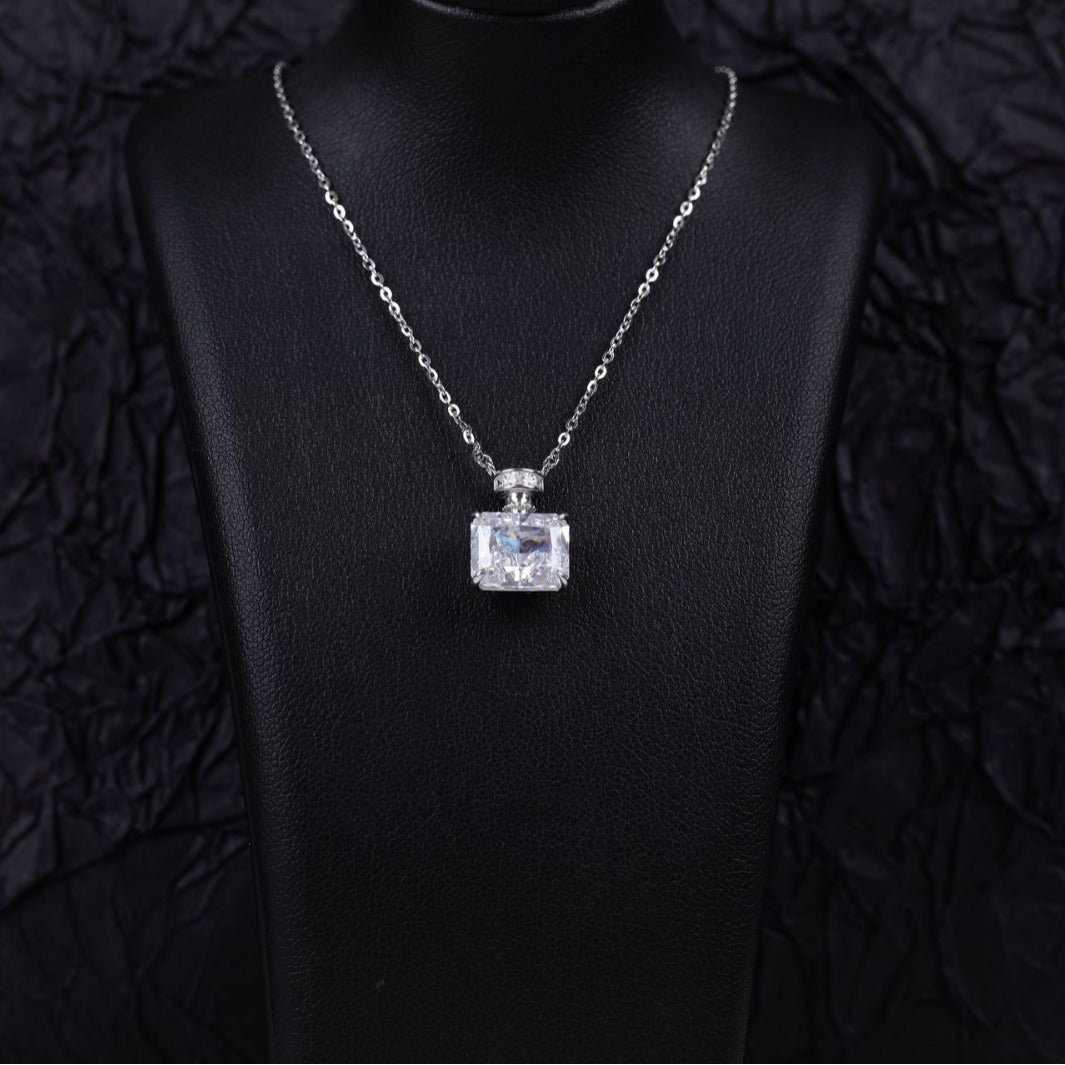 S925 Geometric Pendant High-grade Fashion Necklace