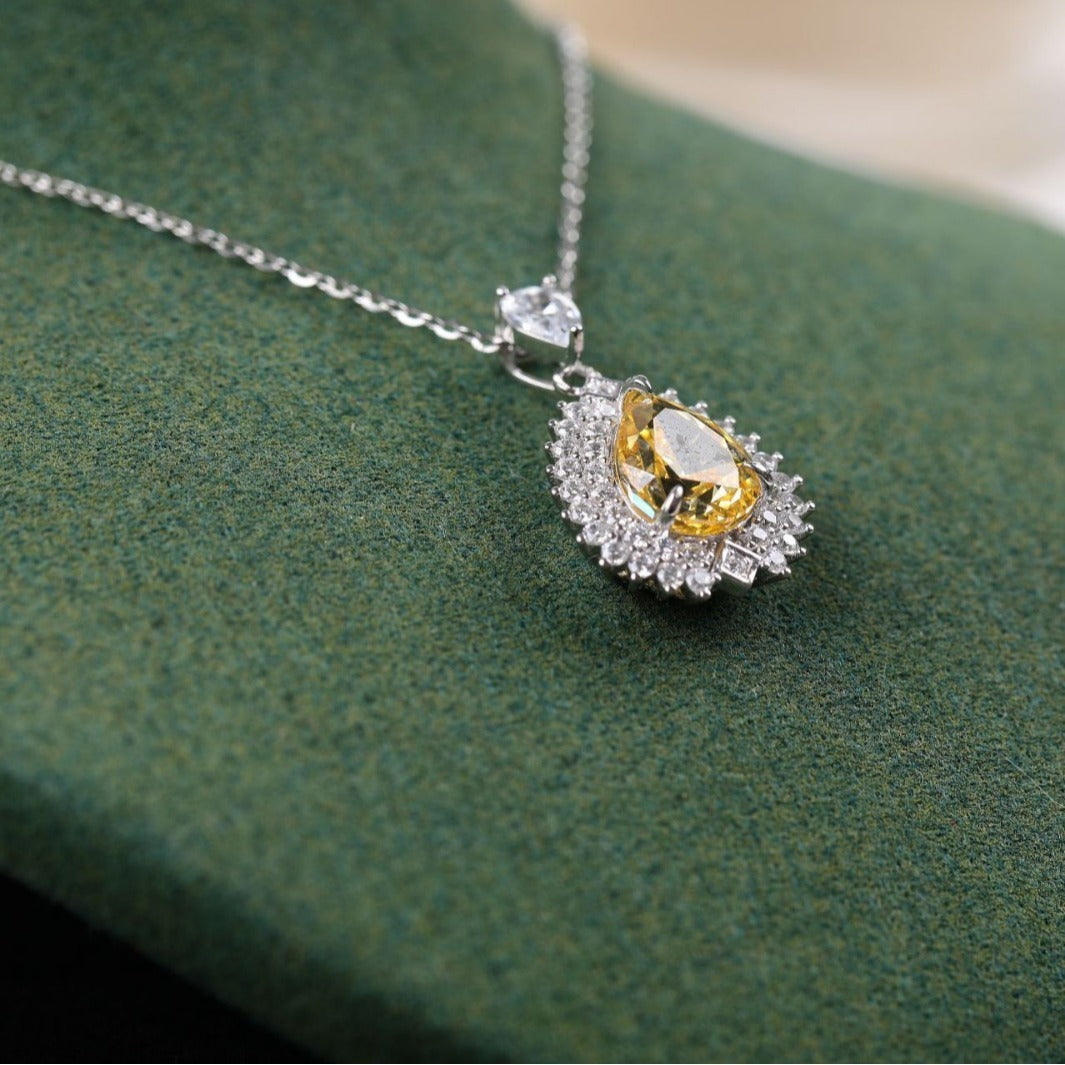 Yellow Diamond Pendant Temperament Necklace