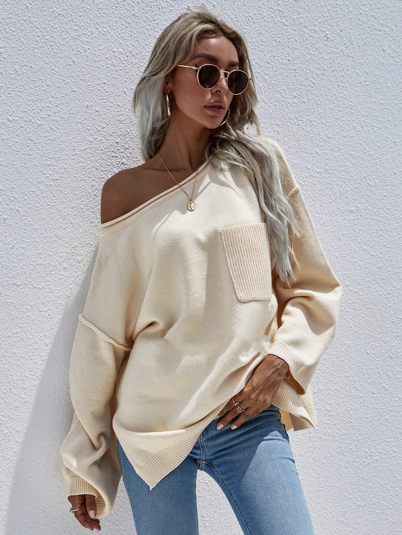 Women's Solid Color Pullover Loose Round Neck Big Pocket Sweater