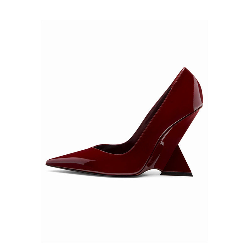 New High Heel Chunky Heel Patent Leather Low-cut Pointed Toe Shoes