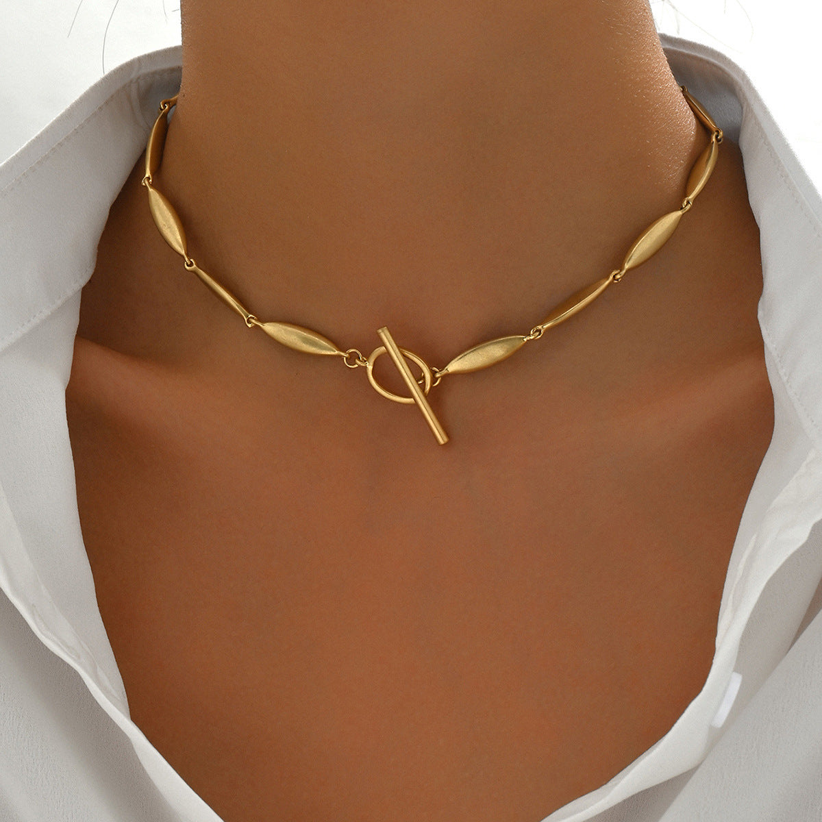 Simple Women's Geometric Niche Design Necklace