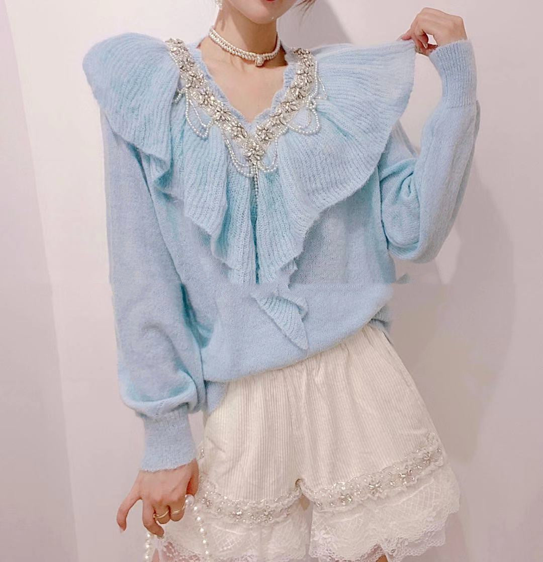 Beaded Diamond V-shaped Ruffle Stitching Loose Slim Knit Sweater